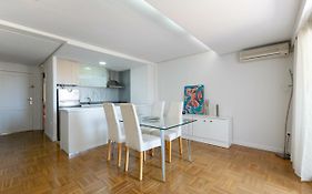 Light&bright apartment in central Valencia