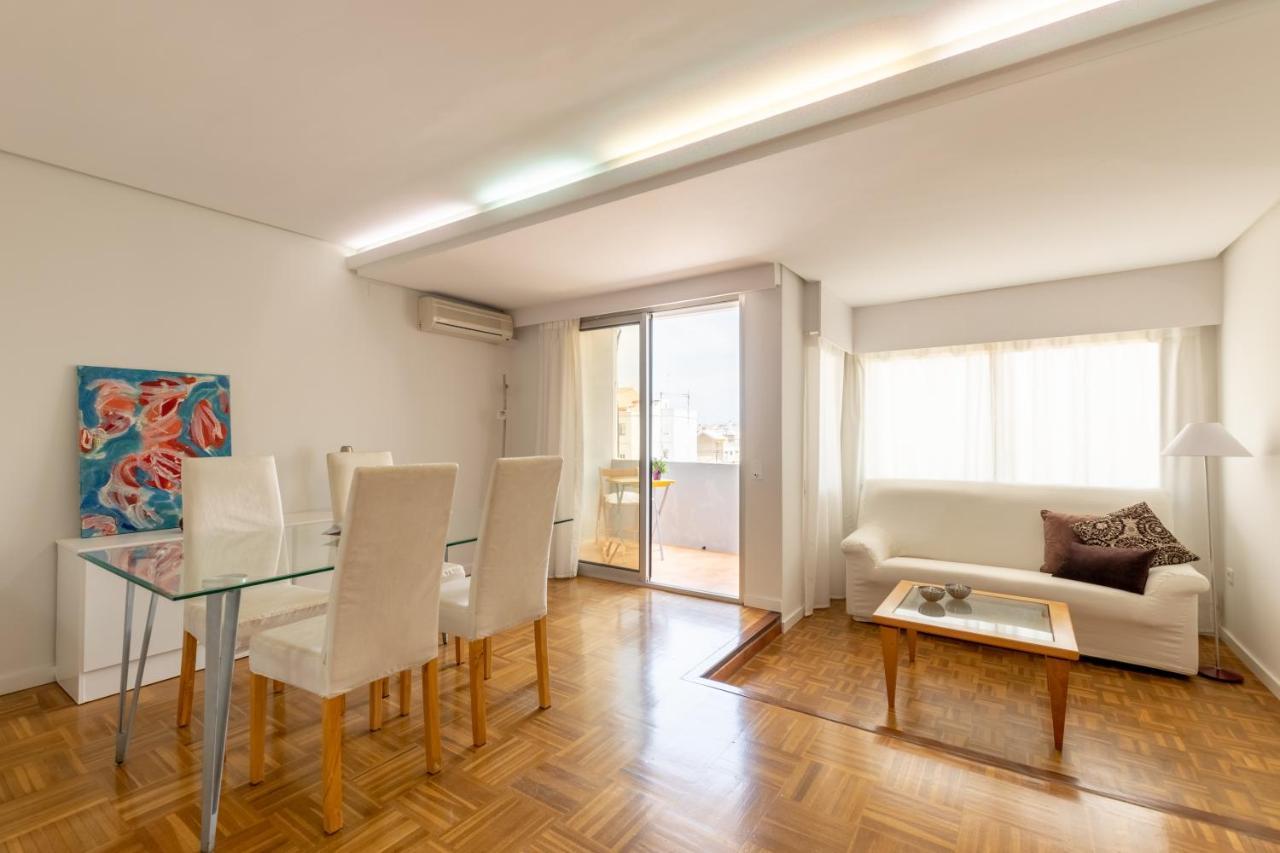 Light&bright apartment in central Valencia Exterior foto