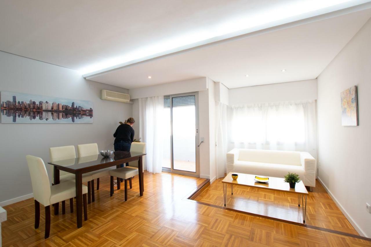 Light&bright apartment in central Valencia Exterior foto